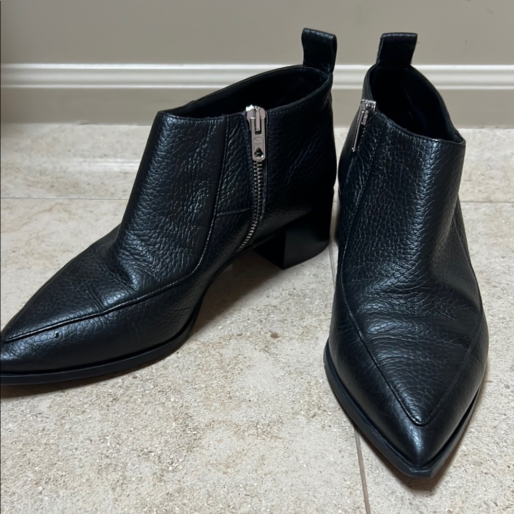 Everlane Black Leather Ankle Boots Sz 6.5